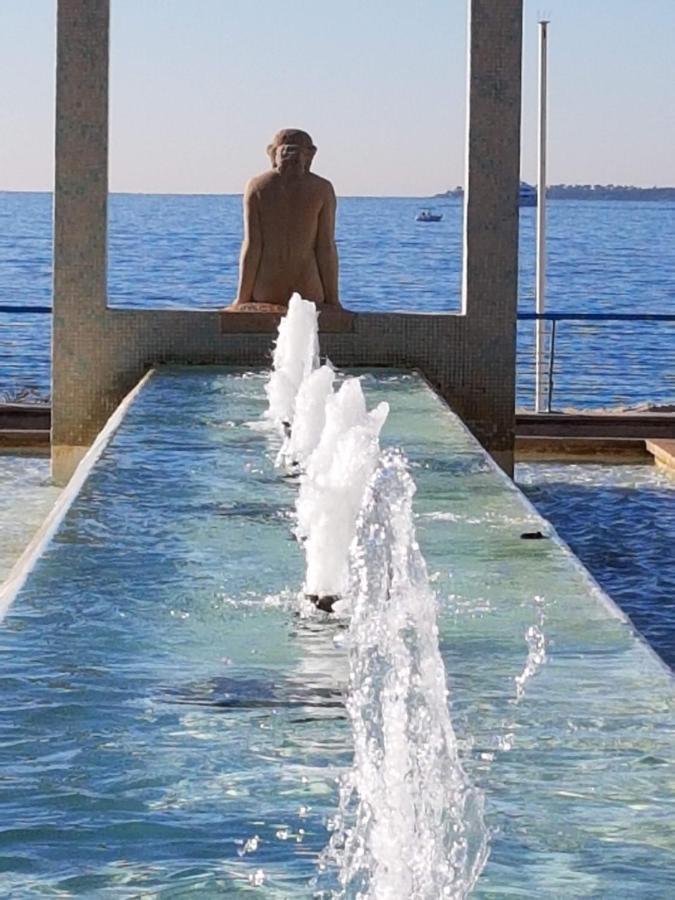Appartamento Le California Juan-les-Pins Esterno foto